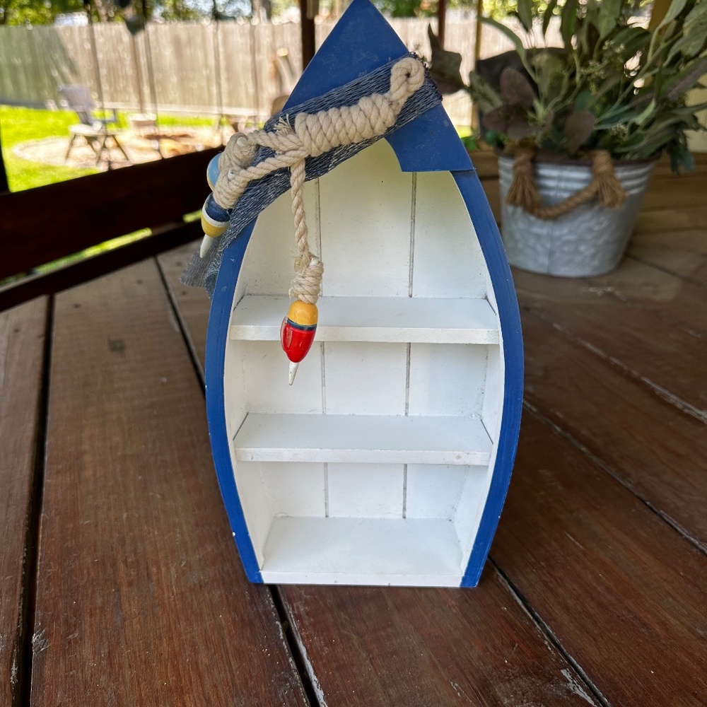 Nautical Decor - Picture 6 of 16
